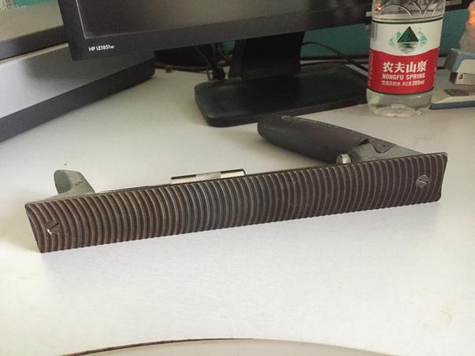曲線面銼刨 英國回流工具中的匠心孤品